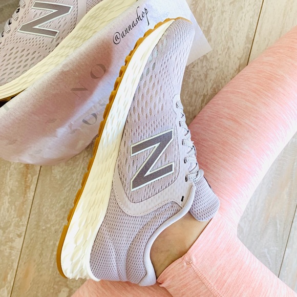 New Balance Shoes - NWT new balance arishi shoes
